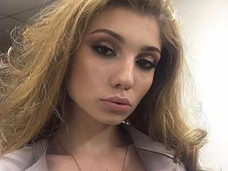 AmoreAzalea - Live porn &amp; sex cam - 6812569