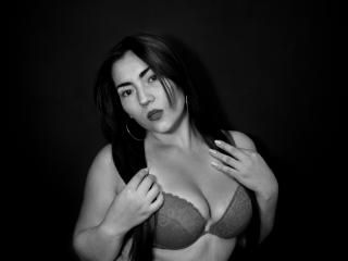 SweetStacy - Cam x with this standard build Attractive woman 
