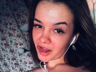 RojoBlanco - Live Sex Cam - 6833399