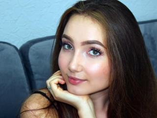 FlirtyKittyS - online chat sexy with a hot body Hot 18+ teen woman 