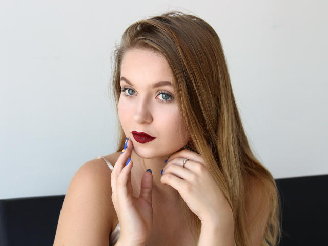 MiraEmerald - Sexe cam en vivo - 6838124