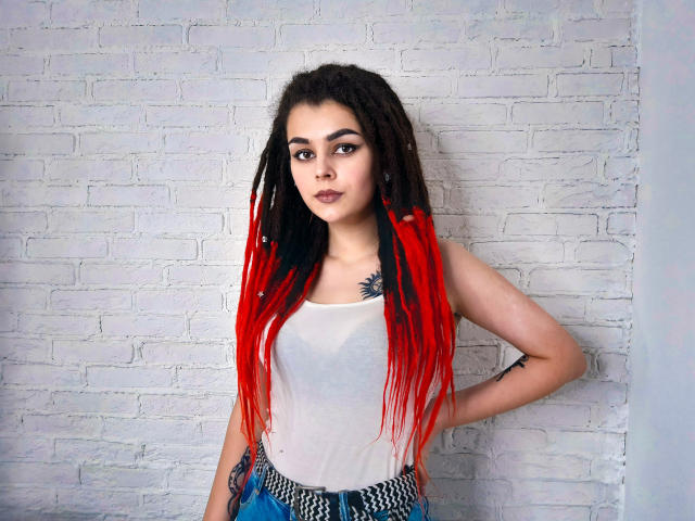 KyIieCrystaI - Live Sex Cam - 6840549