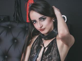 LilithMorningst - Show xXx with this reddish-brown hair Mistress 