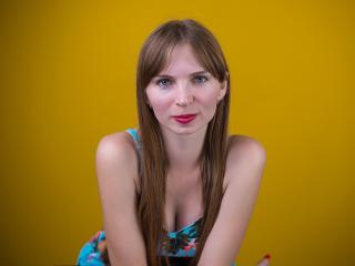 PaigePainal - Chat live exciting with this well built Sex young lady 