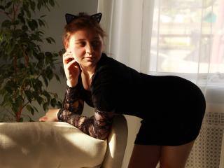 DaliaHottie - Cam sex with this so-so figure X teen 18+ 