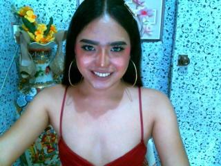 GorgeousCock - Chat cam porn with a standard body Shemale 