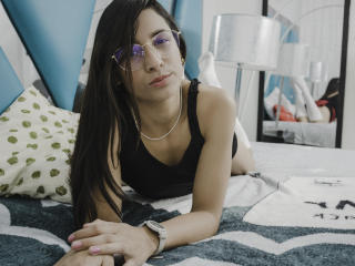LorraineFavret - Live chat exciting with a latin american Nude girl 