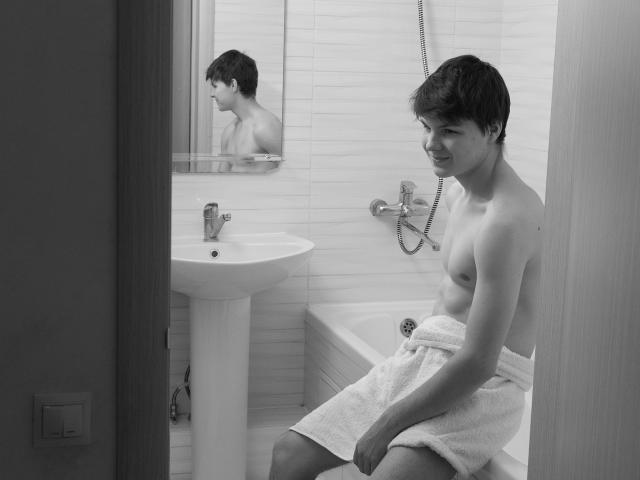 MaxDic - Live porn &amp; sex cam - 6897429