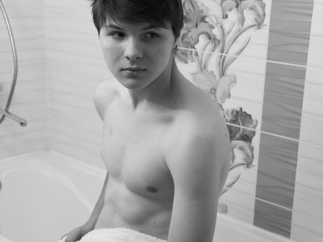 MaxDic - Live porn &amp; sex cam - 6897434