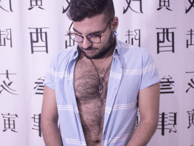 AaronSantinix - Live sex cam - 6907633