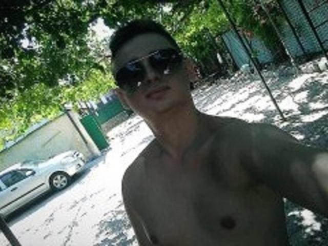 DustinGold - Sexe cam en vivo - 6915733