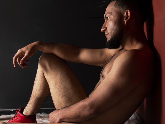 LeoAdams - Sexe cam en vivo - 6918778