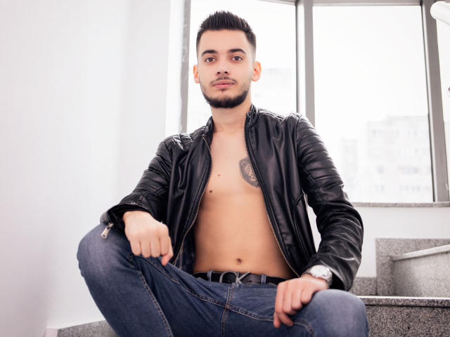 PatrickKeaton - сексуальная веб-камера в реальном времени - 6926823