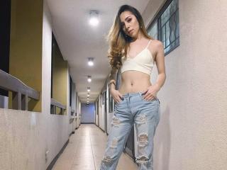 ScarletSnowTs - Live exciting with this japanese Ladyboy 
