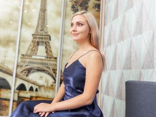 TinaLovely - Cam porn with a blond Sexy girl 