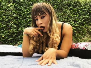 BellaMebarakTs - Show live sexy with a asian Trans 