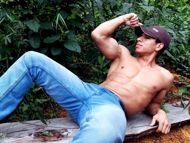 MikeHask - Sexe cam en vivo - 6971349