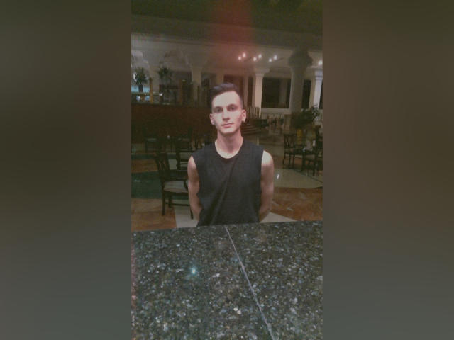 AleksHottee - Sexe cam en vivo - 6986079