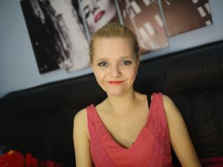 ChristiRose - Live sexe cam - 7024850