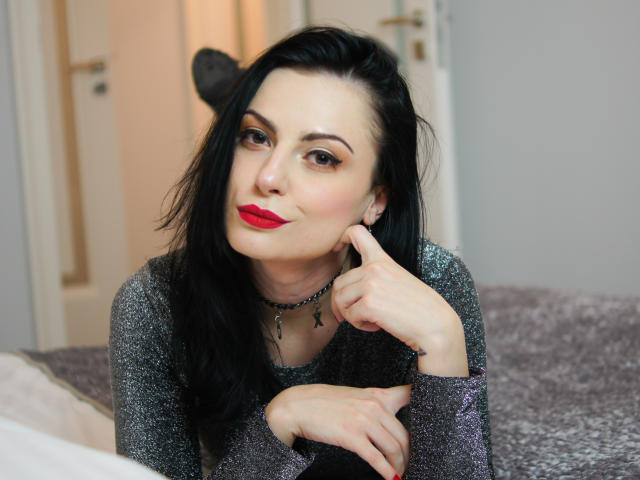 PerfektMia - Live hard with this charcoal hair Sexy young and sexy lady 