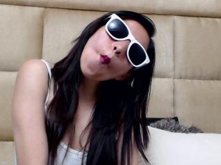 HelenBanner - online show exciting with a latin american X girl 