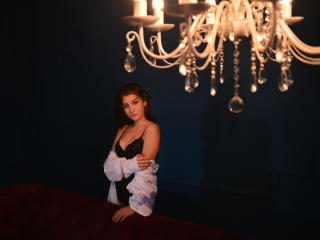 RowanStory - Live chat hot with this ordinary body shape Hard teen 18+ 