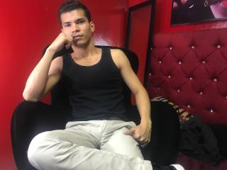 AlbertMillers - Live sexe cam - 7061382