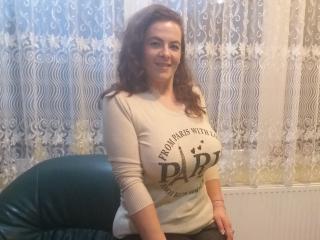 YourDreamMilf - Webcam hot with this full figured X young and sexy lady 