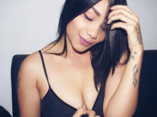 AmmyPrestton - Cam xXx with a shaved sexual organ Nude girl 