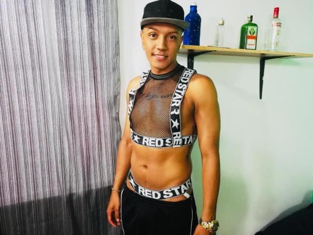 AnthonDur - Sexe cam en vivo - 7078318