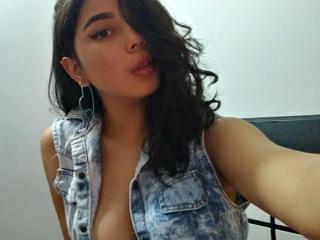 KhissaLove - Show live hard with a huge knockers Nude teen 18+ 