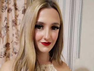 Alienannushka - Live porn & sex cam - 7079306