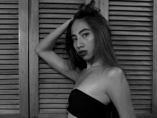 CharitEvans - Live sexe cam - 7087850