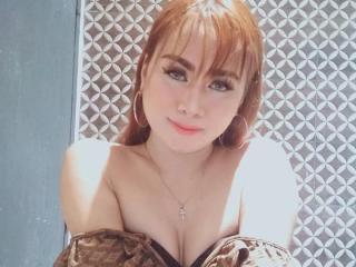 MistressJESSIE - Show live sex with a brunet Shemale 
