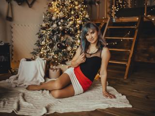 EmmaMilk - Chat cam hard with this light-haired Sex teen 18+ 