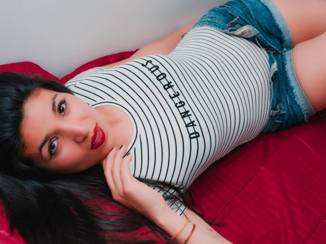 VictoriaGrey - Video chat porn with this charcoal hair Hot chick 