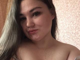RachelLucky - Chat cam xXx with this being from Europe Porn young lady 
