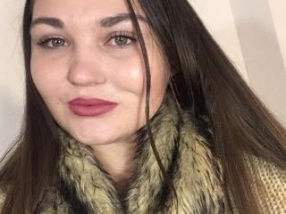 RachelLucky - Cam hot with a European Exciting girl 