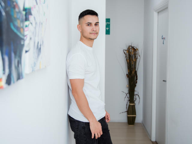 MattMalone - Live sex cam - 7139788