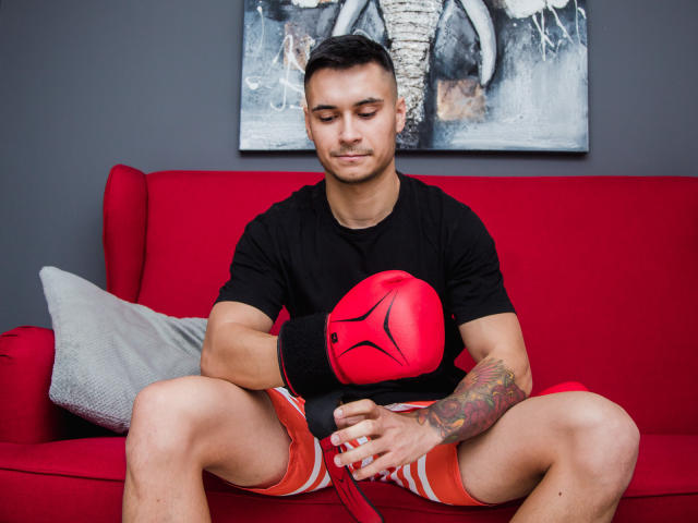 MattMalone - Live Sex Cam - 7139796