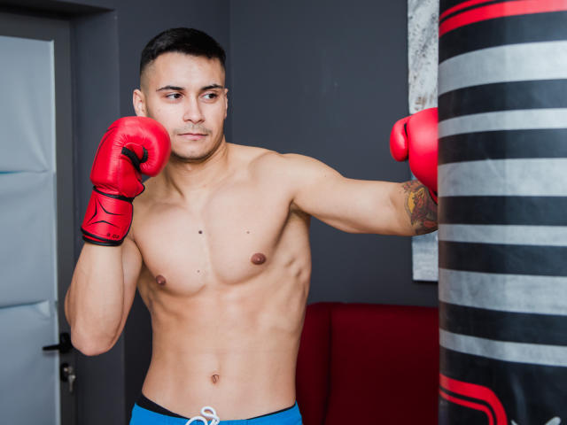 MattMalone - Sexe cam en vivo - 7139800