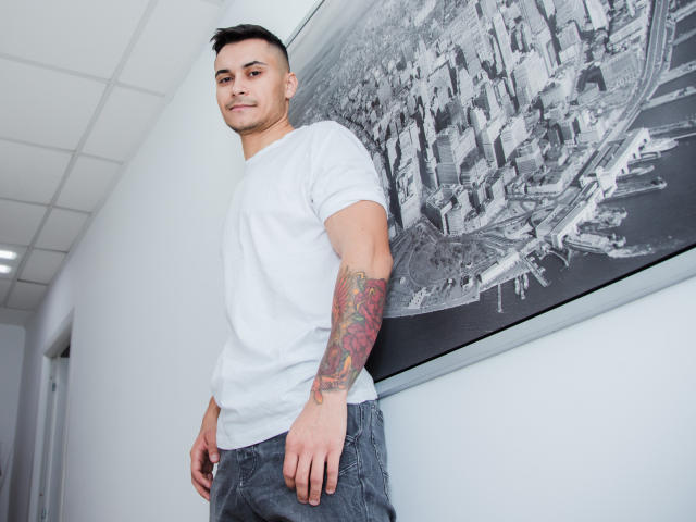 MattMalone - Sexe cam en vivo - 7139860