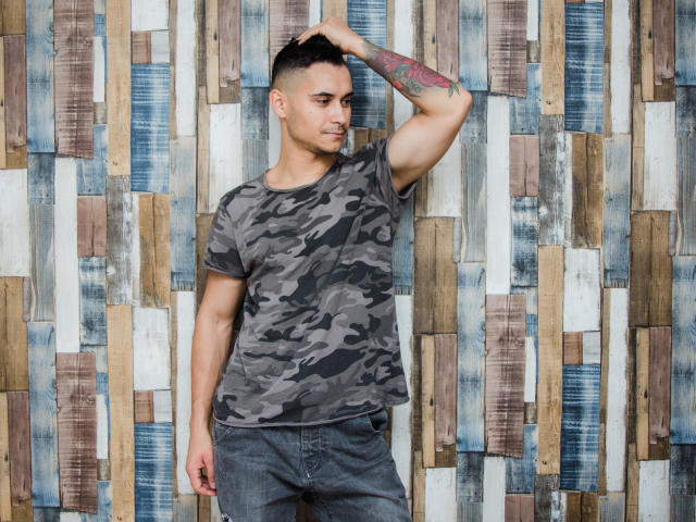 MattMalone - Live Sex Cam - 7139952