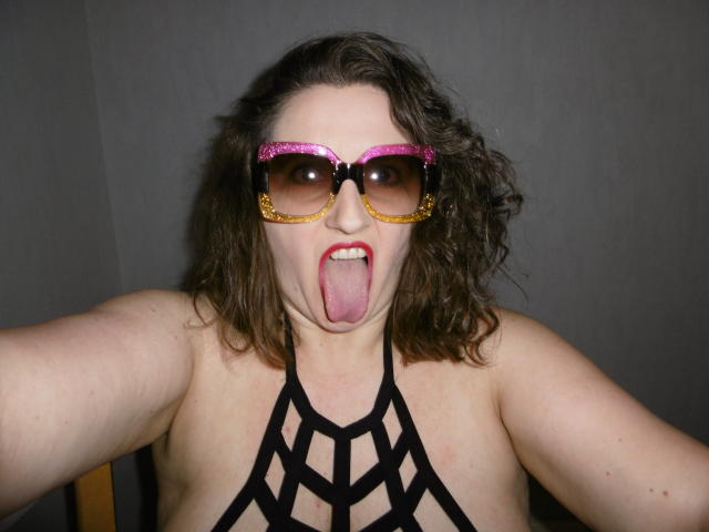 LiliChattePoilue - Live Sex Cam - 7168864