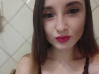 OllySummer - Live porn & sex cam - 7553344