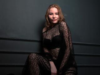 ElenoreSky - Live porn & sex cam - 7563892