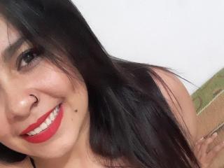 MonicaCarl - Live sexe cam - 7587744