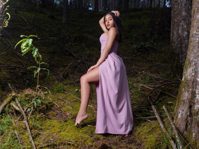 Sharlotthe - Live sexe cam - 7605216