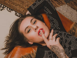 Go Adult Chat Model MaryVegas