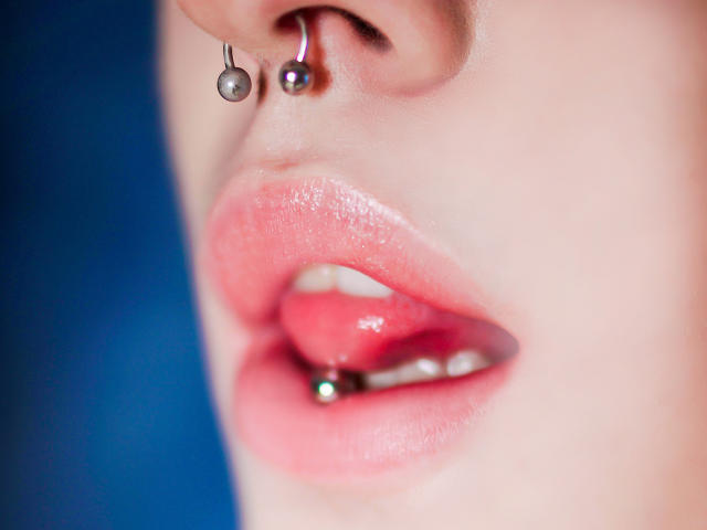 RobbyHot - Camera khiêu dâm &amp; quyến rũ trực tiếp - 7699544